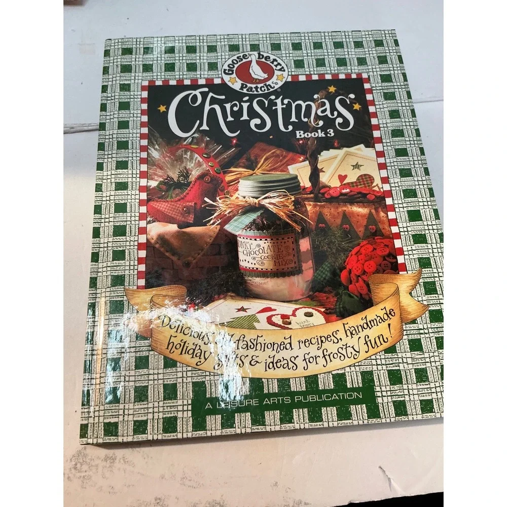 Gooseberry Patch Vintage Y2K Christmas Cookbook Lot Holiday Recipes Crafts Lot 6